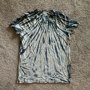 Campus tee